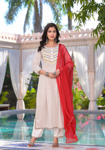 Chic White Nayra Kurta Set with Red Dupatta