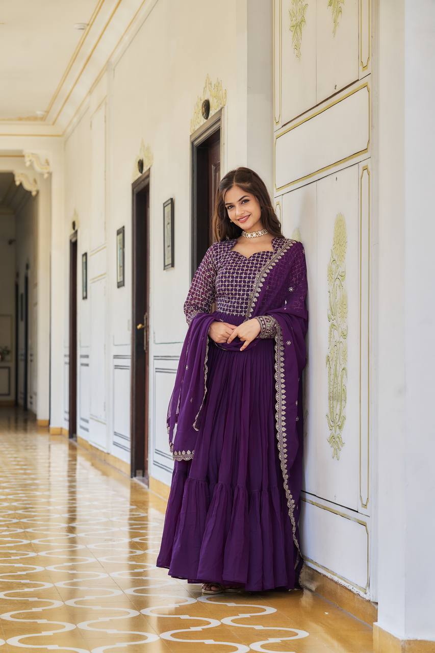 Purple anarkali with embroidery dupatta (set of 2)