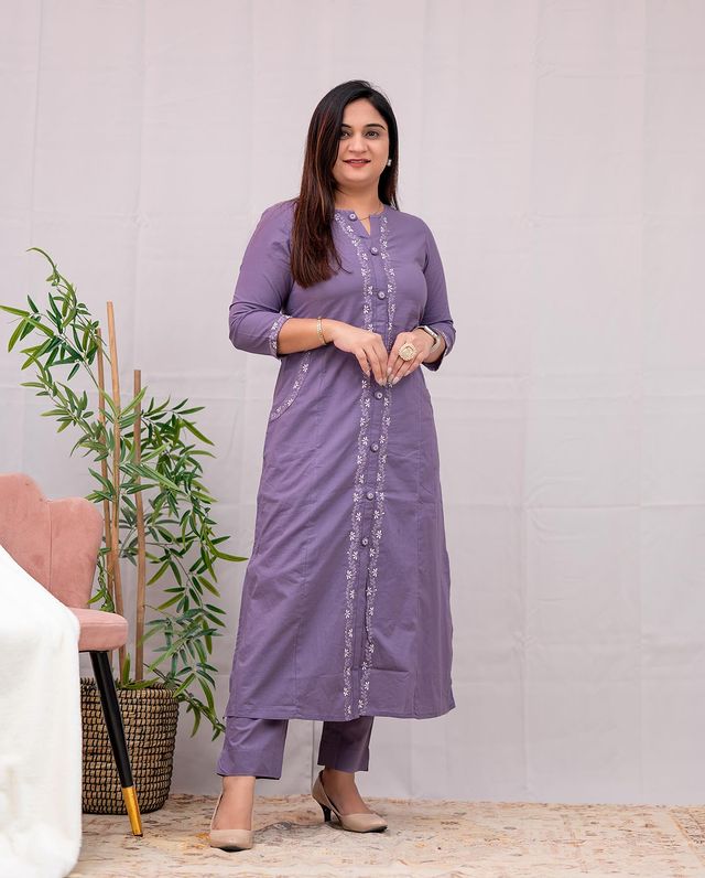 Lavender solid with embroidery regular wear (Set of 2)